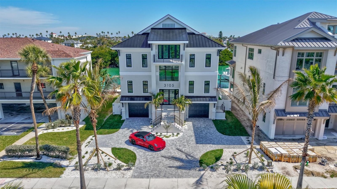 3105 Pass a Grille Way
